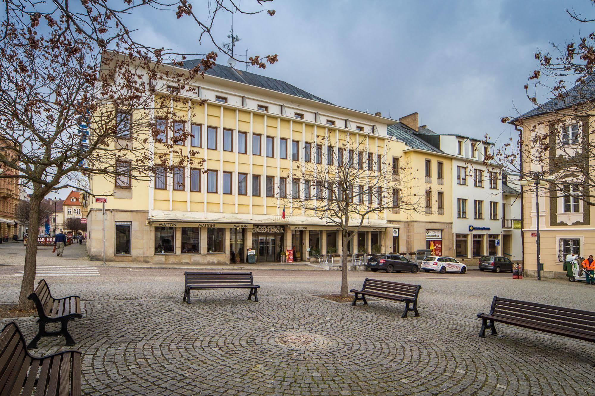 Lh Hotel Medinek Old Town Kutná Hora Esterno foto
