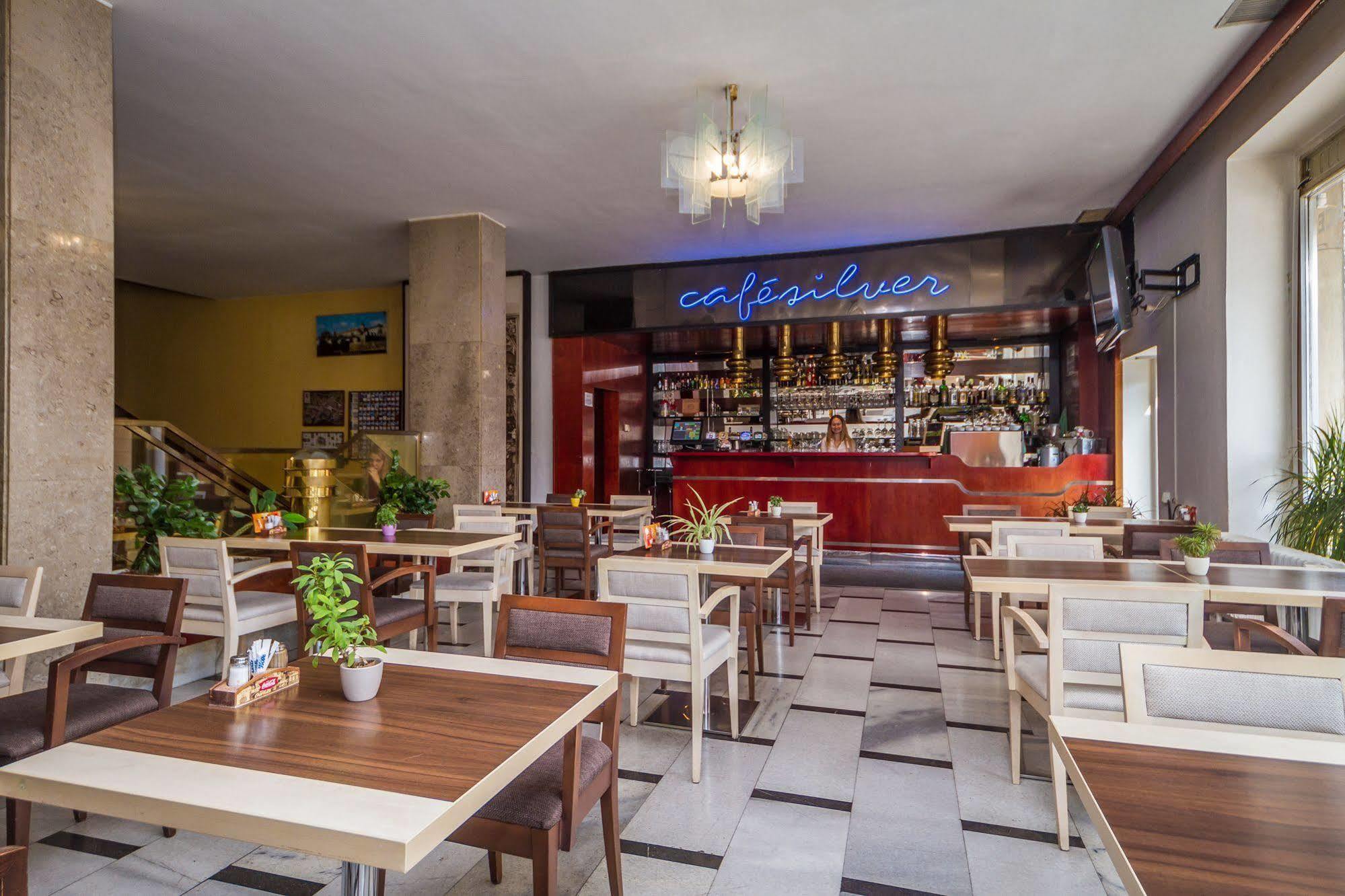 Lh Hotel Medinek Old Town Kutná Hora Esterno foto